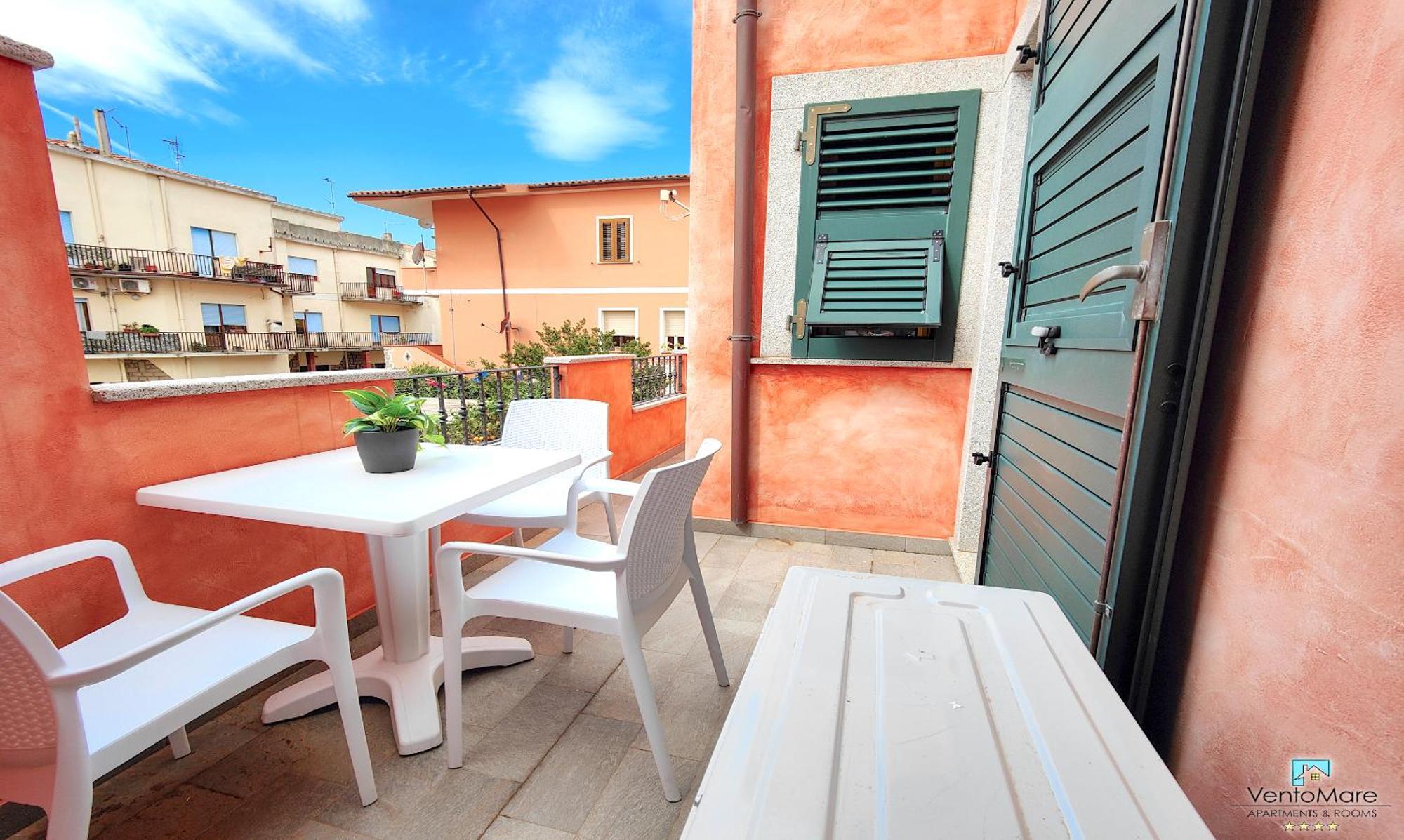 Apartments & Suites Vento Mare Palau Luaran gambar
